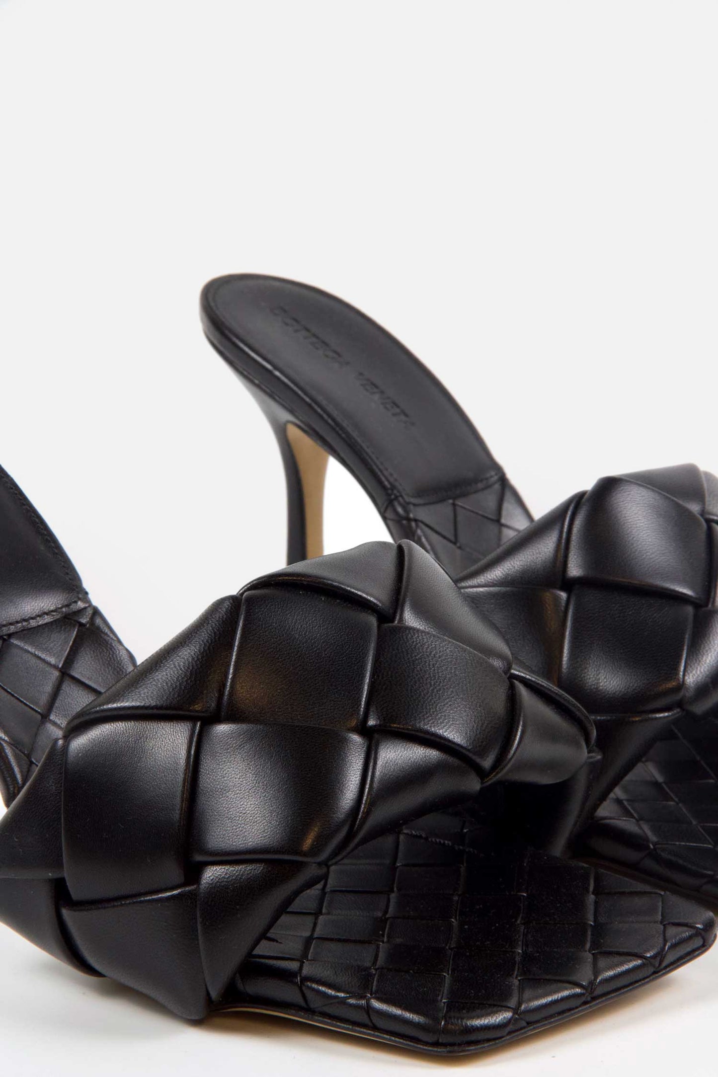Nappa Maxi Intrecciato Lido Mule Sandals