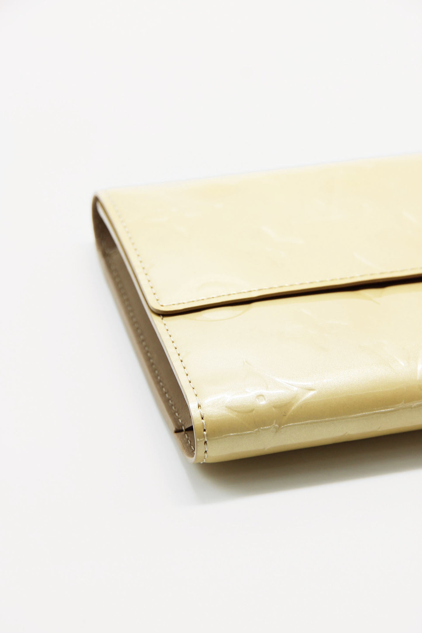 Louis Vuitton Monogram Sarah Wallet