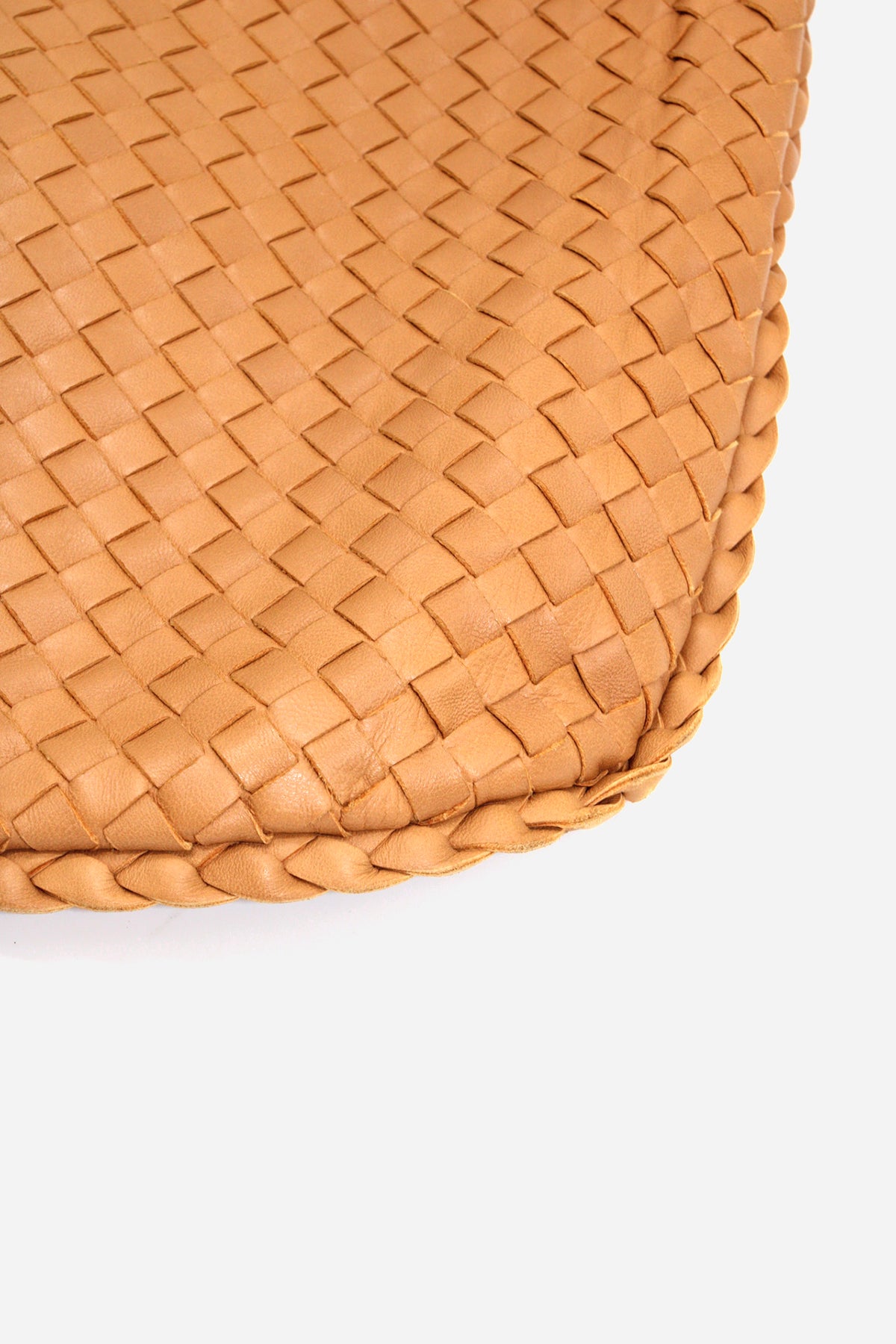 Bottega Veneta Large Intrecciato Hobo