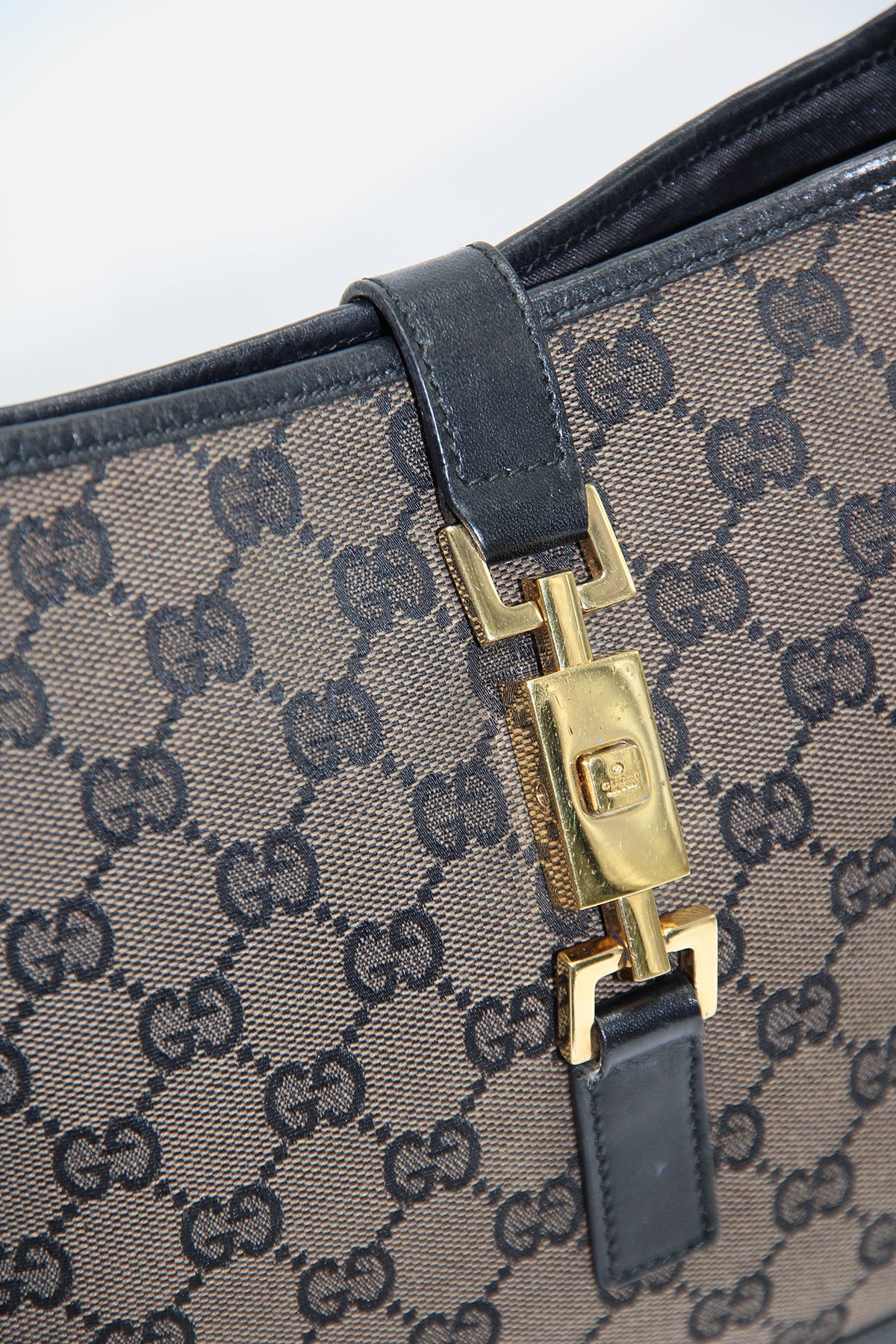 Gucci GG Canvas Jackie