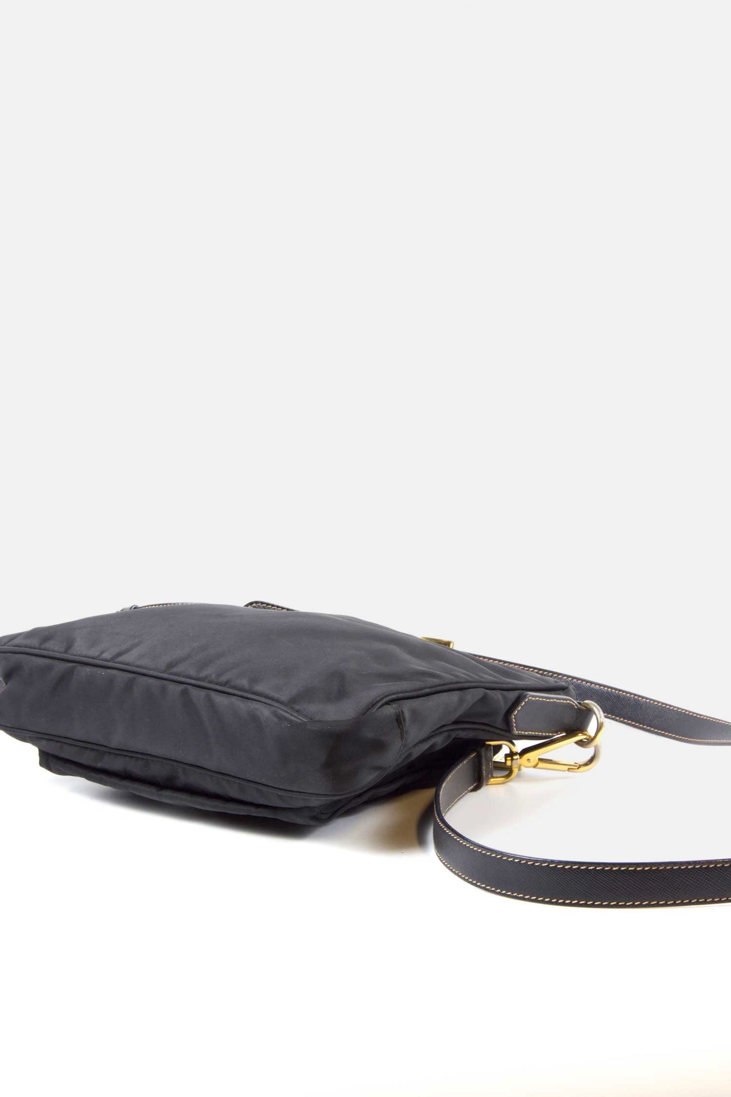 Vintage Prada Zip messenger bag