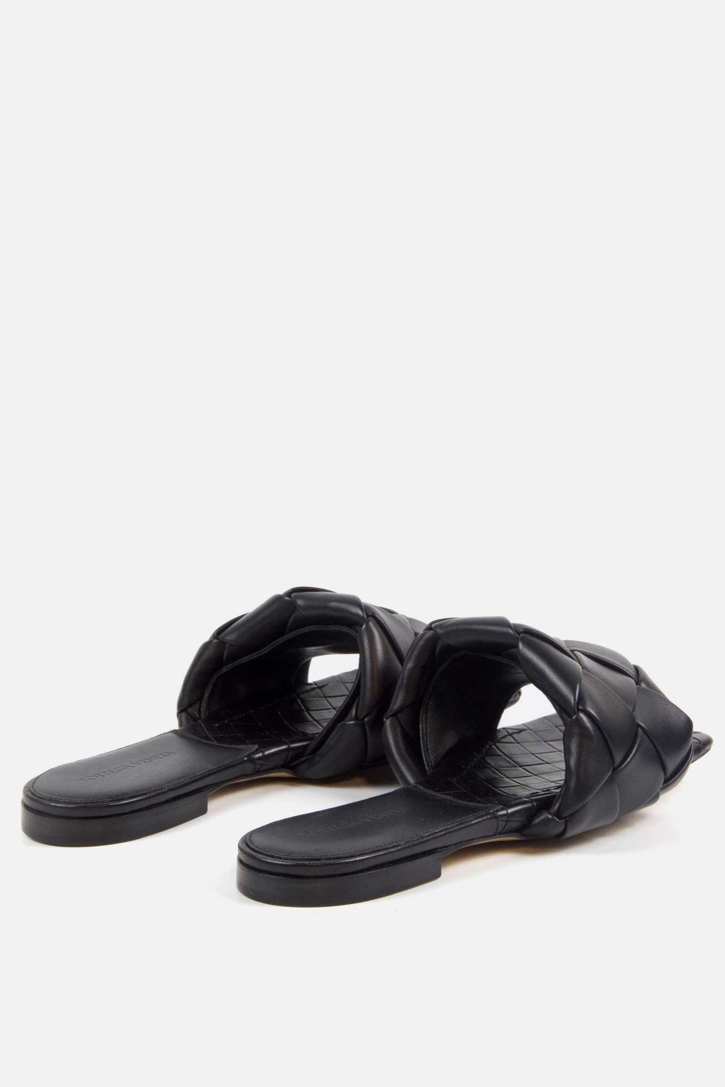 Nappa Maxi Intrecciato Lido Flat Sandals
