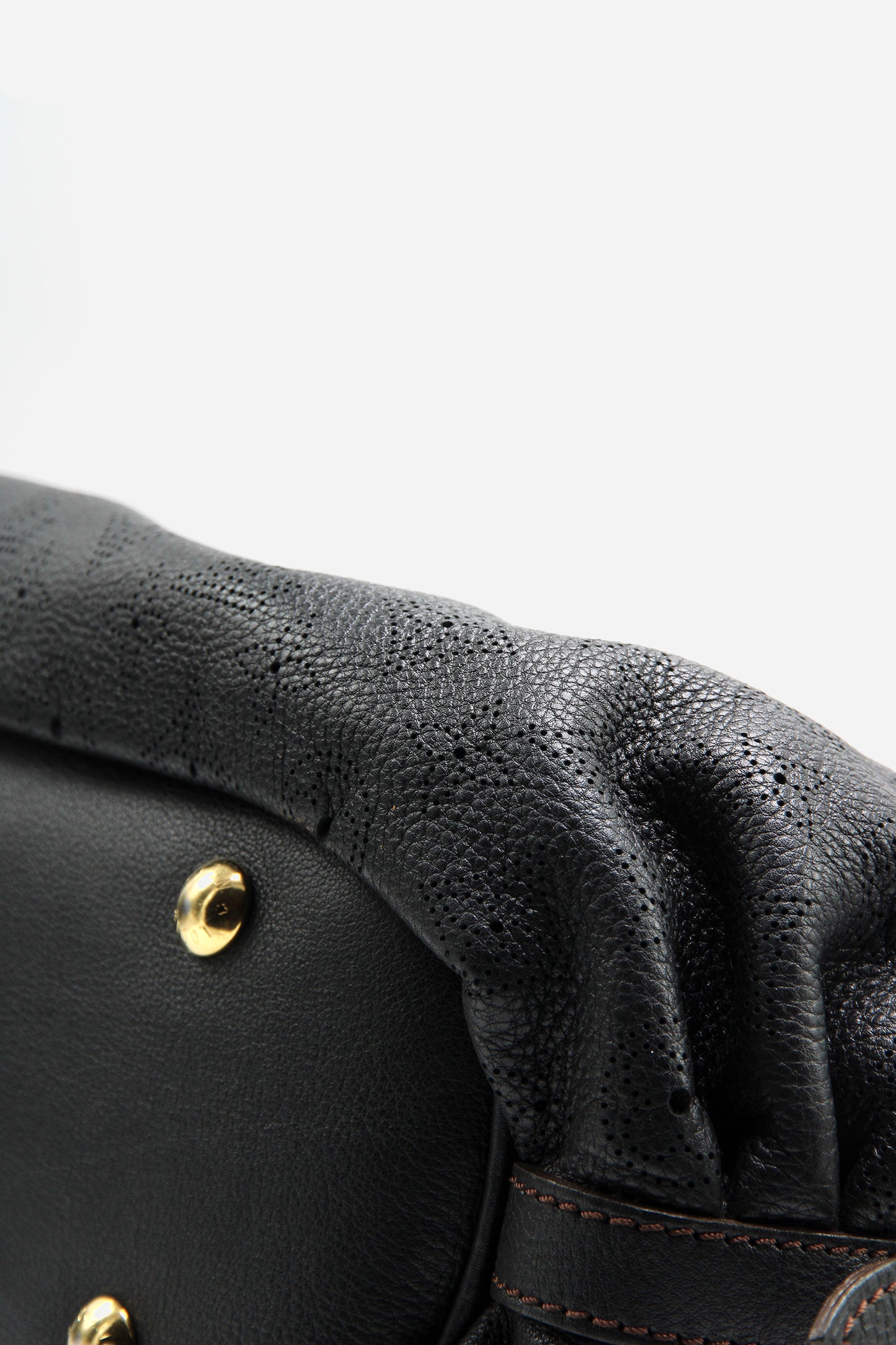 Louis Vuitton Monogram Mahina Hobo