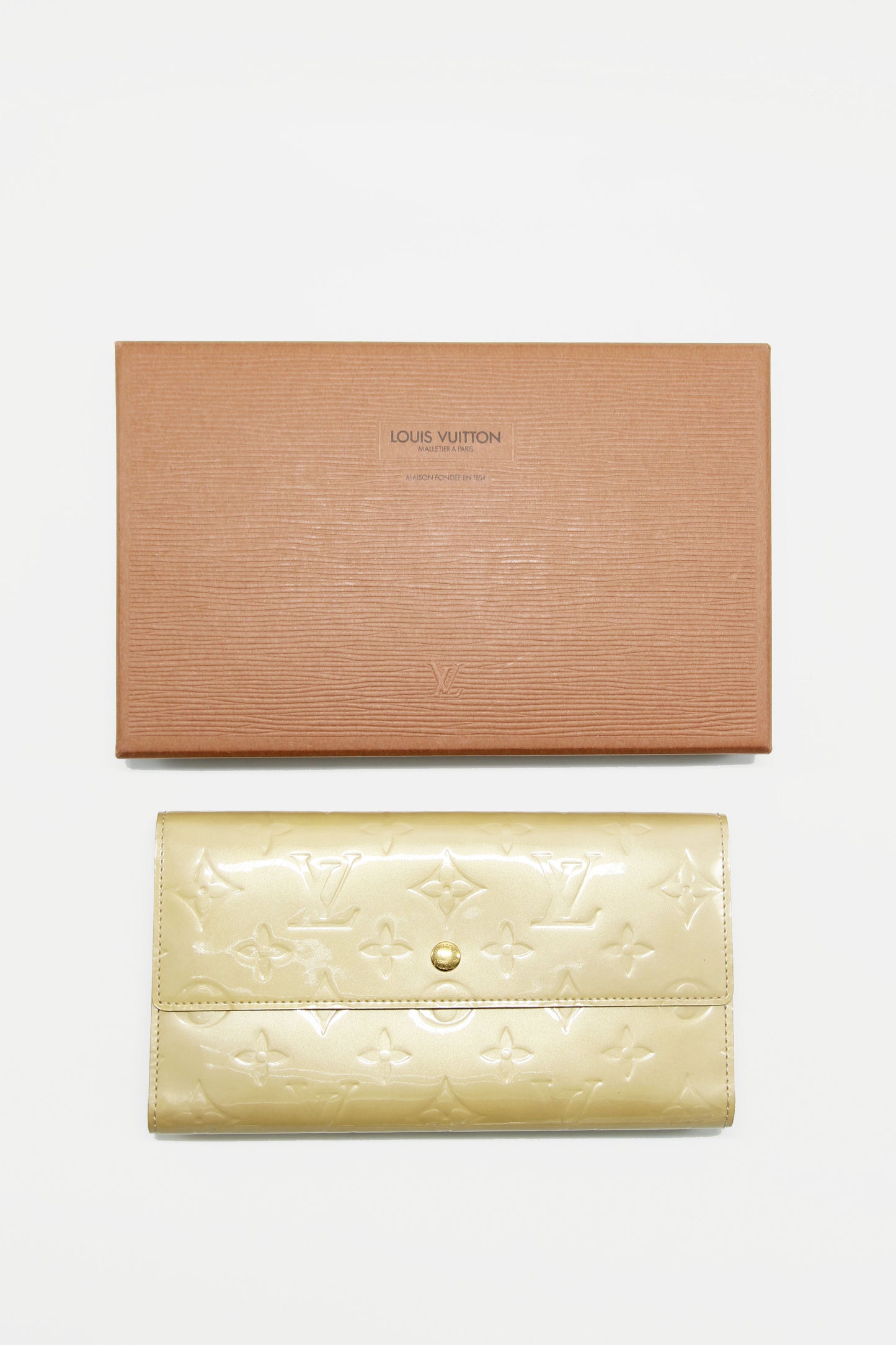 Louis Vuitton Monogram Sarah Wallet