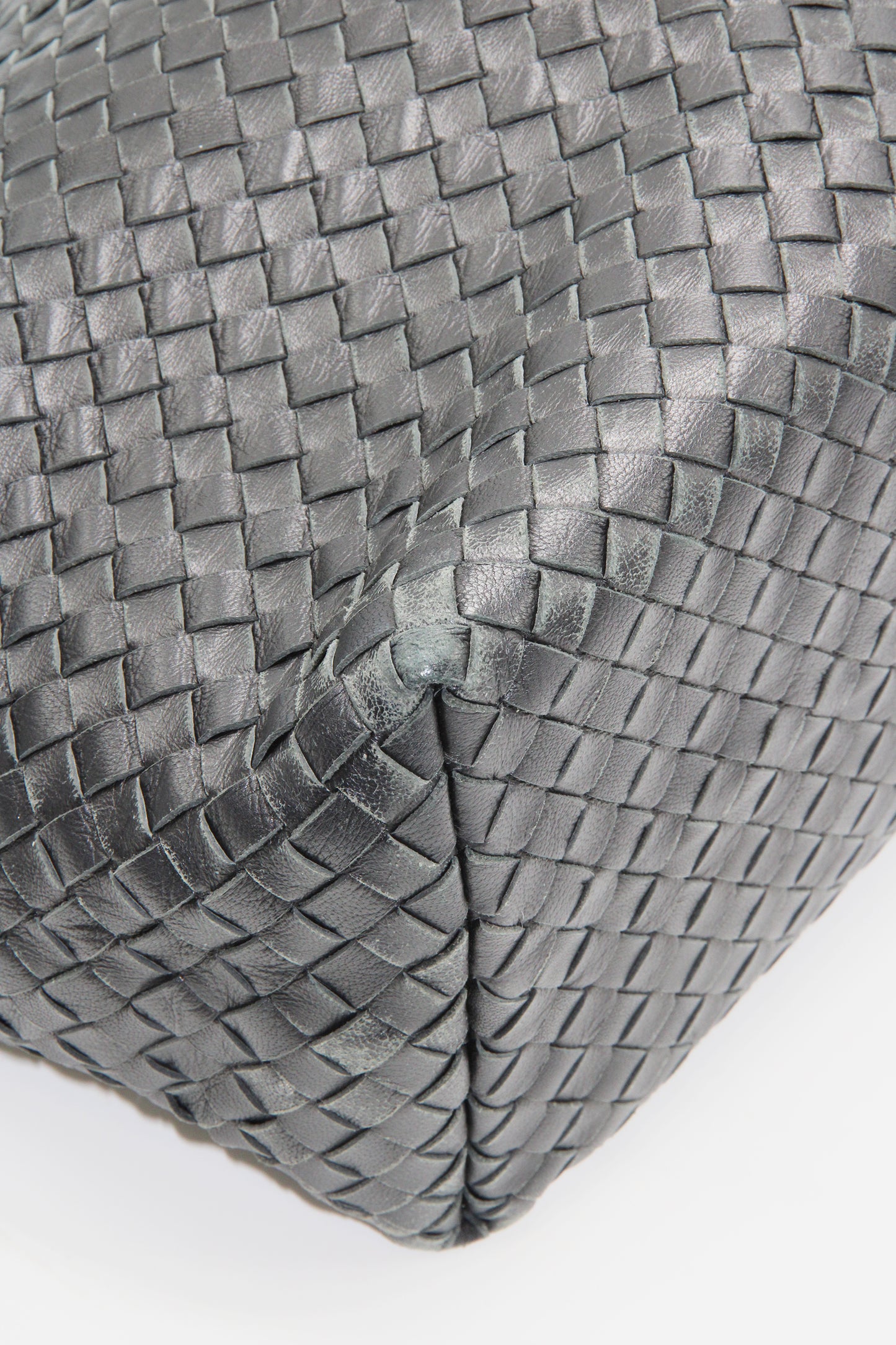 Bottega Veneta Intrecciato Garda Shoulder Bag