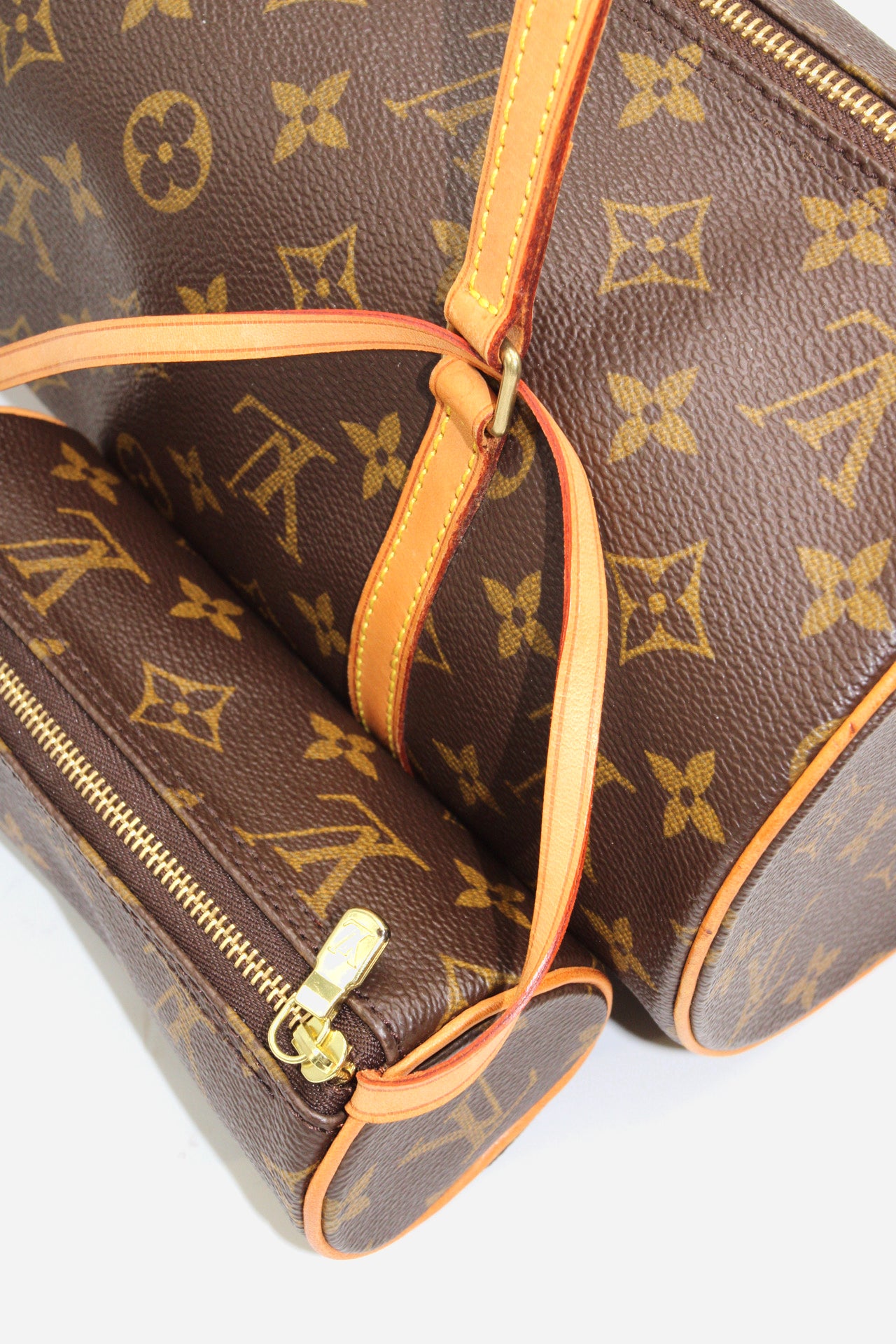 Louis Vuitton Monogram Papillon 30 with pouch
