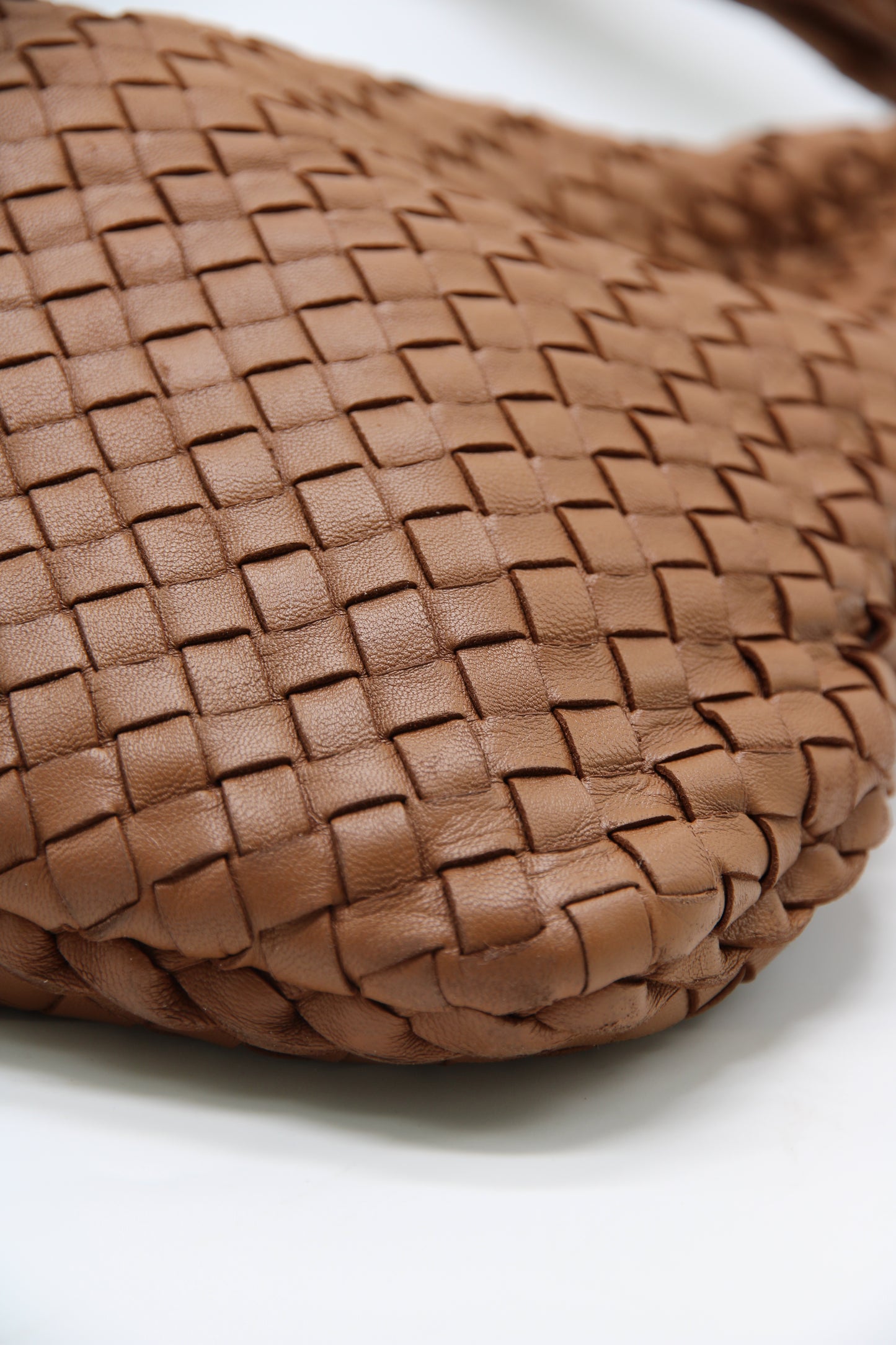 Bottega Veneta Intrecciato Veneta Hobo Large
